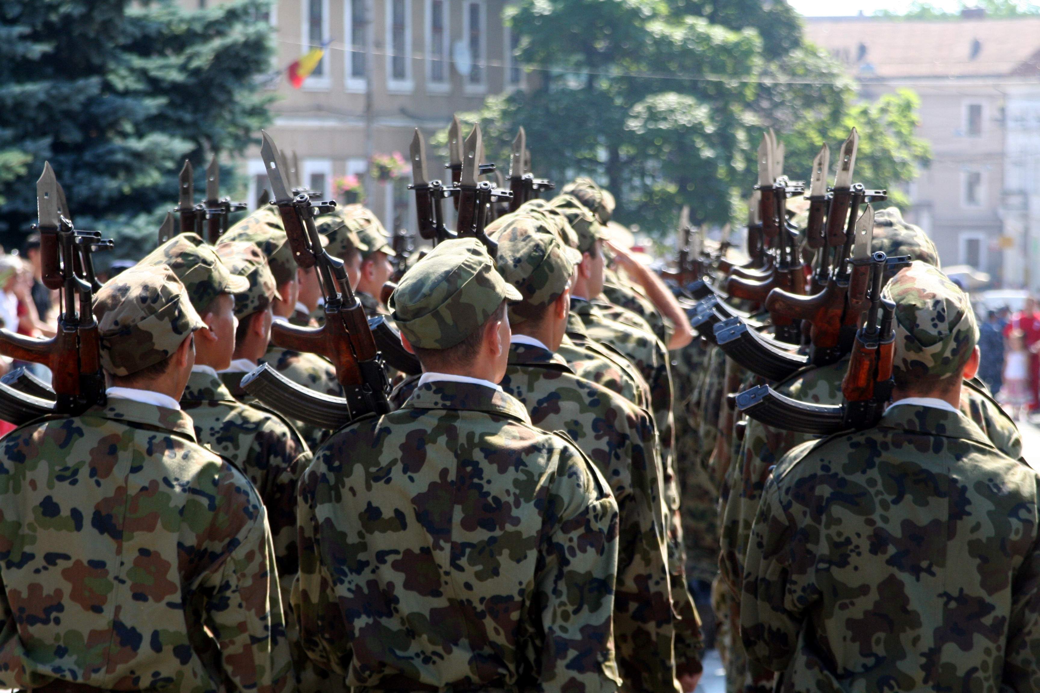 Войска в молдавии. Армия Молдавии. Национальная армия Республики Молдова. Солдаты Молдавии. Военные силы Молдавии.