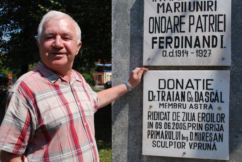 Tatăl statuilor din judeţ a trecut la cele veşnice. Dr. Traian Dascăl ...