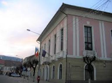 Vezi Programul De Lucru Al Primăriei Bistriţa In Aceste Zile Se Poate Apela Si Telefonul Cetăţeanului Răsunetul