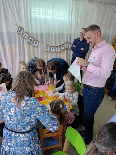 Toamna, celebrată de copii și părinți la Grădinița cu Program Prelungit "Căsuța cu povești", Bistrița image 7