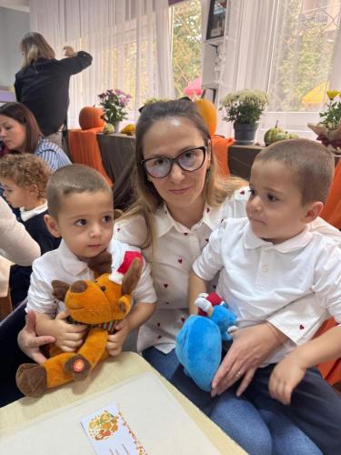 Toamna, celebrată de copii și părinți la Grădinița cu Program Prelungit "Căsuța cu povești", Bistrița image 12