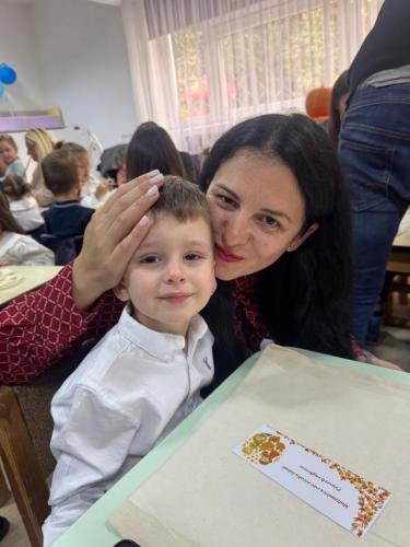 Toamna, celebrată de copii și părinți la Grădinița cu Program Prelungit "Căsuța cu povești", Bistrița image 15