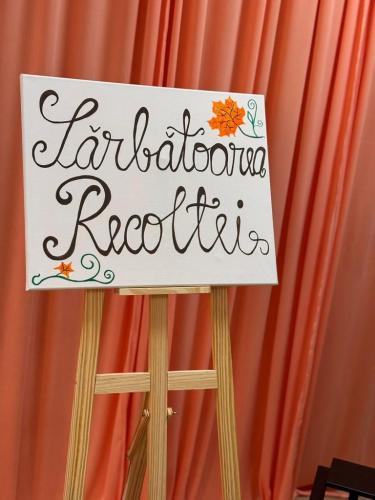 Toamna, celebrată de copii și părinți la Grădinița cu Program Prelungit "Căsuța cu povești", Bistrița image 23