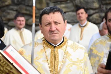Părintele Vasile Beni: Sfântul Dimitrie ne cheamă să unim mereu credința mărturisită cu credința trăită