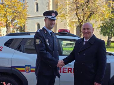 O nouă premieră pentru Bistrița! Mașină de primă intervenție donată ISU BN de către Primăria Bistrița image 1