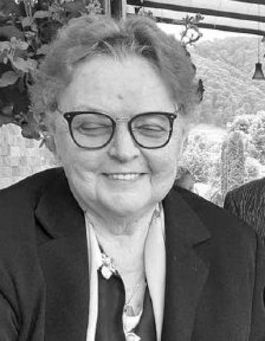 Drum lin în pacea lumii de dincolo doamnei profesoare MARIA (Monica) Vertic din Năsăud! image 1