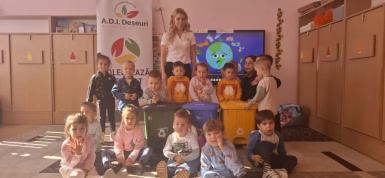 Săptămâna Verde. Inspectorii de la ADI Deșeuri Bistrița-Năsăud, în mijlocul copiilor, pentru un mediu mai curat image 18
